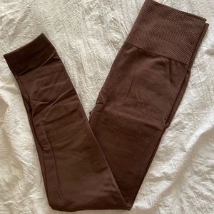 Brown leggings
